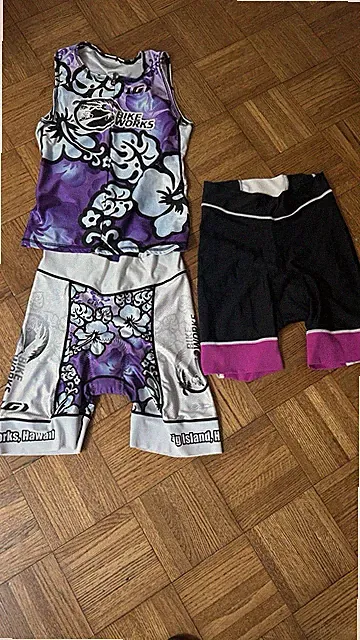Bike Works Hawaii Triathlon Kit Women’s LG Top & Bottoms Louis Garneau Fits Smal