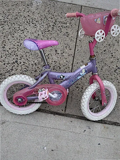 Huffy Disney Princess 12” Girls Bike Pink Purple Kids Bicycle Basket No Trainers